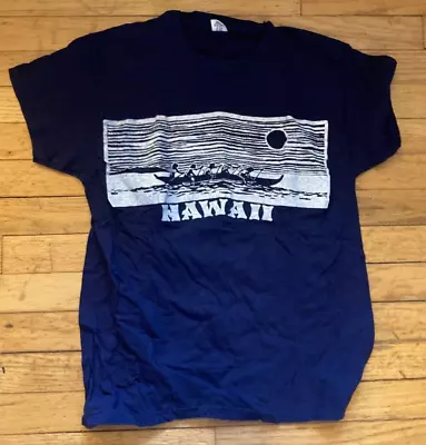 Vintage Hanes Hawaii With Paddling Natives Large Blue T-Shirt • $14.95