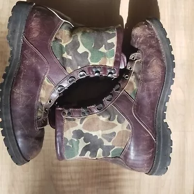 Vtg CABELAS Danner Hunting Camo Boots 14 D • $39.99