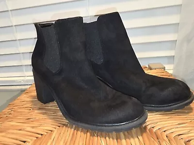 Merona Black Chucky Heel Ankle Boots Women's Size 8 Faux Suede  • $12