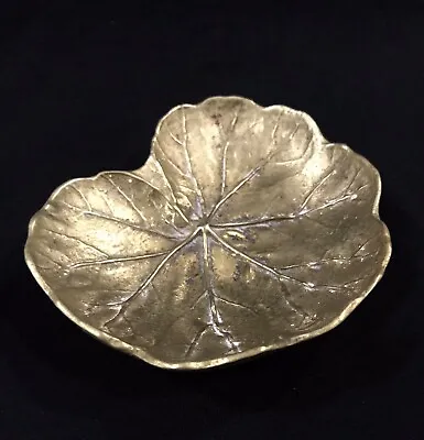 Virginia Metal Crafters 1948 Geranium Brass Marked Key Tray Water Lily Trinket • $19.99