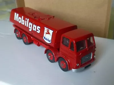 Dinky Toys Code 3 Leyland Octopus Mobilgas Fuel Tanker • £5