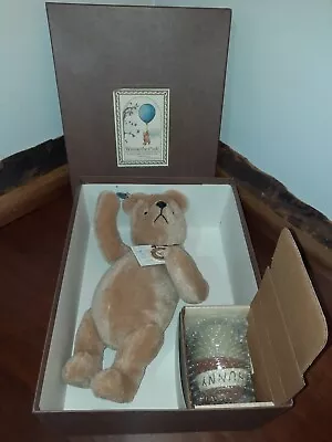 R. John Wright Classic Winnie The Pooh With Bib Honeypot & Original Box • $160.27