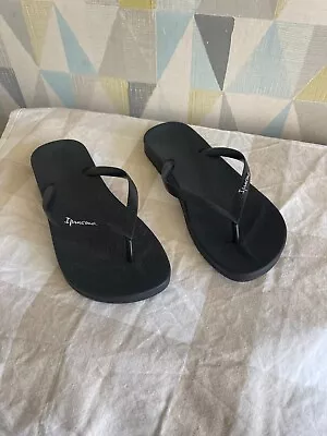 Ladies/Girls Ipanema Black Flip Flops EU 36 (UK3) • £0.99