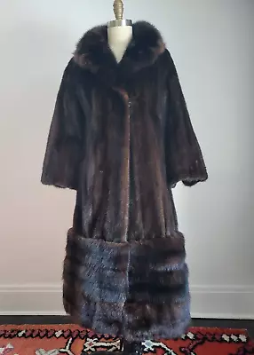 VTG GENUINE DEEP GLOSSY BROWN GENUINE MINK & RUSSIAN SABLE COAT W/ HUGE COLLAR • $600