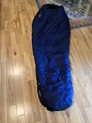 $150 • Buy Pre-owned Mountain Hardware Lamina 15F/-9C Sleeping Bag