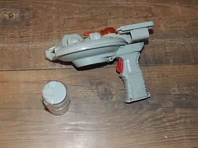 Vintage Space Blaster Foam Disc Shooter Monster Target Min Yin Toys READ • $14.99