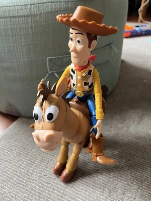 £10 • Buy Toy Story Disney On Ice Toy Figures Woody And Bullseye - 8 