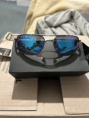 $125 • Buy Oakley Sunglasses