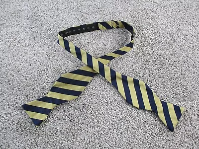 VINTAGE Brooks Brothers 346 All Silk Handmade Bow Tie Navy Gold Stripe Italy EUC • $29.99