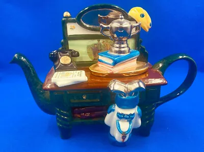 Tony Carter Golfer Teapot The County Magazine Riding Golf Walking Mirrored Hutch • $17.99