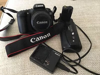 CANON EOS 20D WITH BG-E2 BATTERY GRIP AND CANON ZOOM 18-55mm LENS + CHARGER • £50