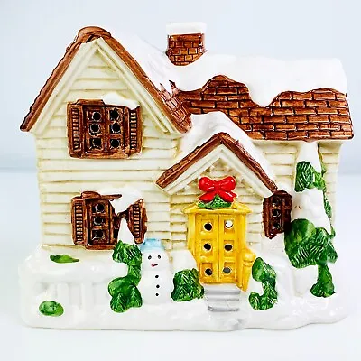 Vintage Christmas Around The World Colonial Home Ceramic Holiday House W/Snow 7  • $30.39