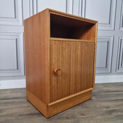 Retro Vintage Meredew Mid Century Danish Blonde Bedside Cabinet Table - Oak ? • £119.99