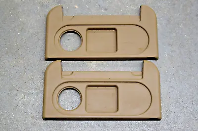 Land Rover Discovery 2 SE7 3rd Row Jump Seat Bracket Trim Panel Bahama Beige 99 • $26.99