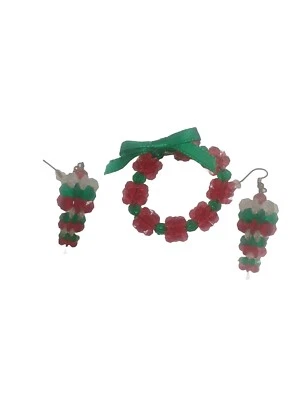 $24.99 • Buy Vintage Handmade Plastic Bead Christmas Wreath Earrings Red Green  Christmas Pin