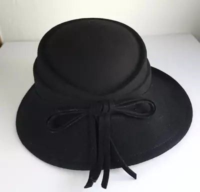 Betmar Wool Felt Hat Contoured USA Women's Vintage Black Fedora • $21