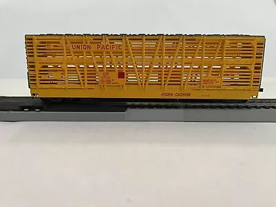 Mehano HO Scale Union Pacific UP 47729 50' Double Deck Stock Car • $8