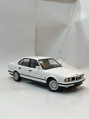 1:18 Scale Minichamps 1988 BMW 535i E34 White Diecast Model Car • $230