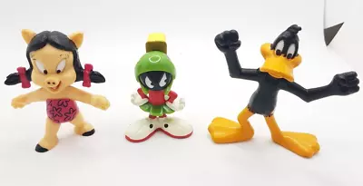 Vintage Looney Tunes Figures Lot X3 Daffy Duck Petunia Pig Marvin The Martian • $5.99