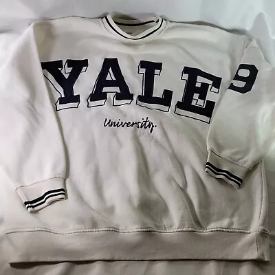 Yale University Size Large - Divided - Pullover Sweater Top • $18.99