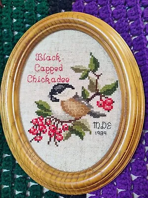 Vintage 1989 Wood Framed Completed Needlepoint Tapestry BLACK CAPPED CHICKADEE • $13.50