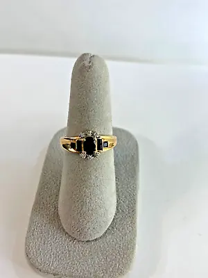 Vintage Ladies 14kt Yellow Gold Ring .90cts Sapphire & Diamonds Size 8 • $375