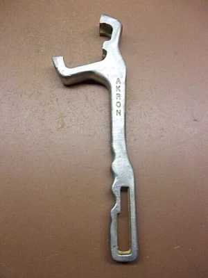 $27.99 • Buy Vintage AKRON No. 46 Aluminum Fire Hydrant Spanner Wrench Clean Collectible!