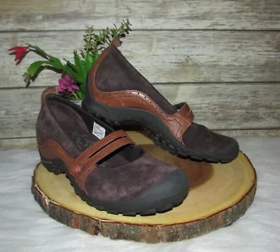 Merrell Plaza Bandeau Espresso Brown Leather Sz 8.5 Mary Jane Wedge Heel Pumps • $42.99