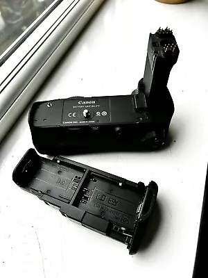 Canon BG-E11 Battery Grip - 5261B001 • £50