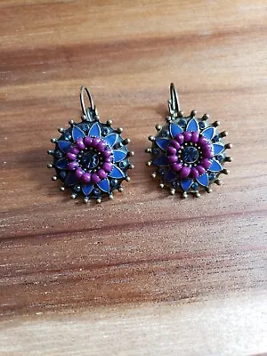 Vintage Flower Pierced Earrings Light Dark Purple Beaded Ear Jewelry Hinged Back • $19.99