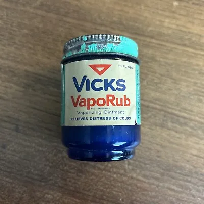 Vintage Vicks VapoRub Cobalt Blue Glass Jar Green/White Metal Lid 1.5 Oz • $5.95