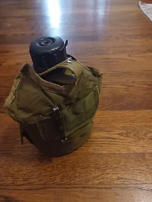 Vintage US Army Military Metal Aluminum Water Canteen With Cup And Lined • $16