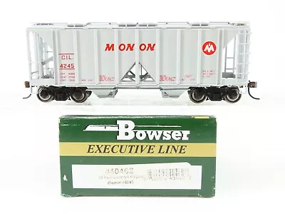 HO Scale Bowser 40462 CIL Monon 70 Ton 2-Bay Covered Hopper #4245 • $29.95