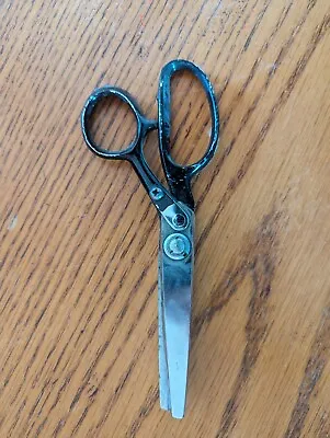 ANTIQUE/VINTAGE ZIG ZAG PINKING SCISSORS SHEARS 7  Made In JAPAN • $0.99