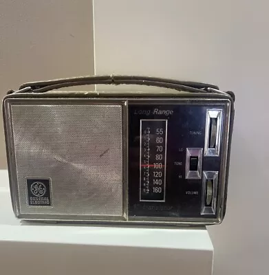 Vintage General Electric 10 Transistor Radio AM And Long Range For PARTS • $23.99