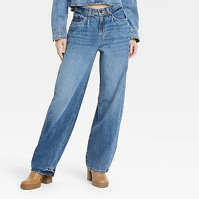 Women's Mid-Rise 90's Baggy Jeans - Universal Thread • $19.99