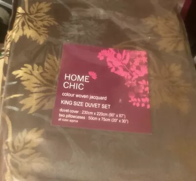 Home Chic Colour Woven Jacquard King Size Duvet Set  • £21.99