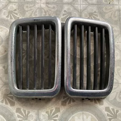 BMW E28 5 SERIES Centre Grille 51131873253 • $24.90