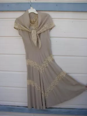 1950s Ladies Linen & Lace Dressy Dress And Cape • $15