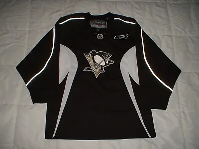 $18.76 • Buy Pittsburgh Penguins Black Reebok Youth Size Large NHL Hockey Practice Jersey