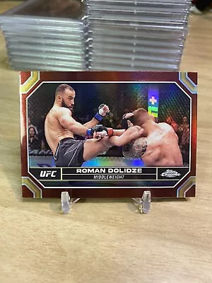 2024 Topps Chrome UFC Roman Dolidze #167 Magenta Refractor • $2