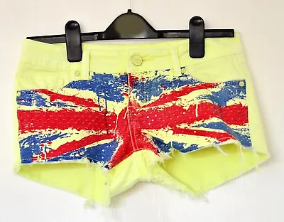 Simply Chic Denim Art Yellow Union Jack Shorts Size M • £4.95