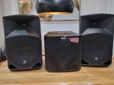£899 • Buy MACKIE THUMP TH15A X2 POWERED PA SYSTEM + ALTOS212s SUB FOR PUBS CLUBS 3200K