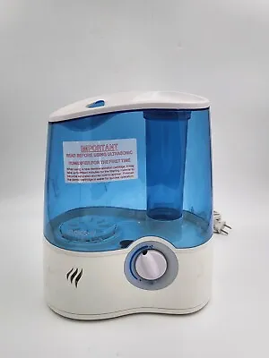 Vicks Cool Mist Humidifier White And Blue Model #V5100NS Good Condition 1.2 GAL • $19