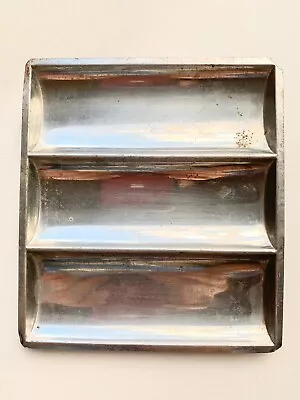 Antique Plain Chocolate 3 Bar Metal Mold  • $10