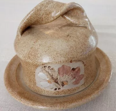 Cooper Pottery UK Pressed Flower Stoneware Butter Bell With Handle (INITIALED) • $37.95