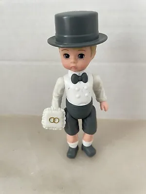 McDonald's Madame Alexander Ring Bearer Sleepy Open Close Eyes Doll 5.25  • $5