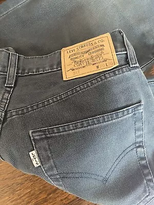 Vintage Levis 30x30 • £0.99