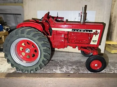 1/16 Scale IH Farmall 706 Tractor Wide Front 1992 Ontario Toy Show Die-Cast • $80