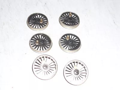 *       Oo  Metal Wheels Lot  R150 0580 • $13.99